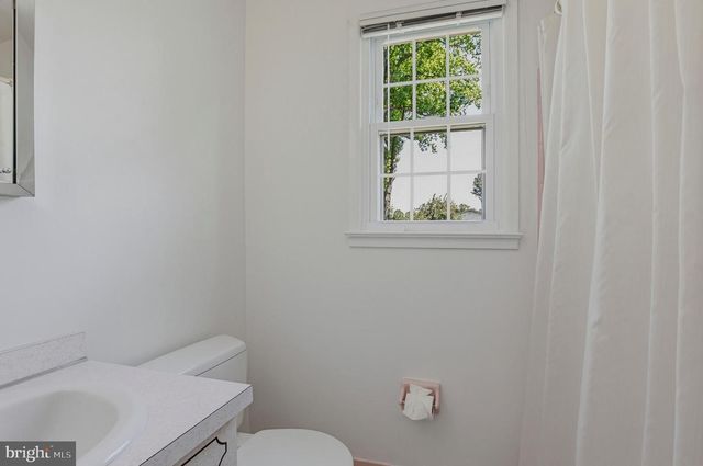 2827 VIXEN LN, Silver Spring, MD 20906