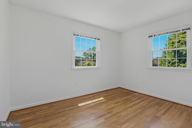 2827 VIXEN LN, Silver Spring, MD 20906