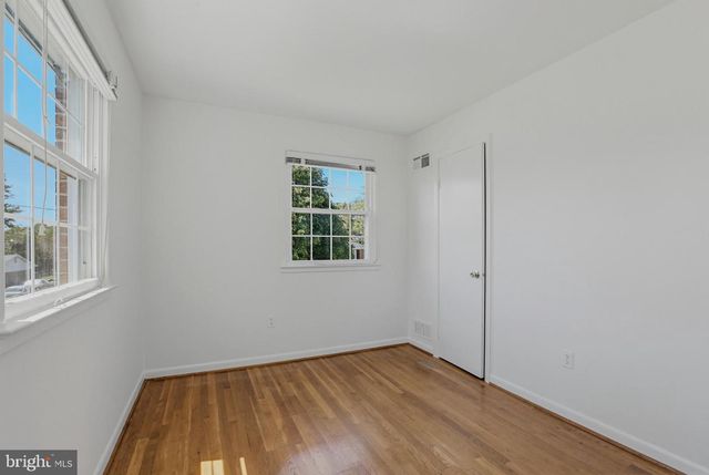 2827 VIXEN LN, Silver Spring, MD 20906