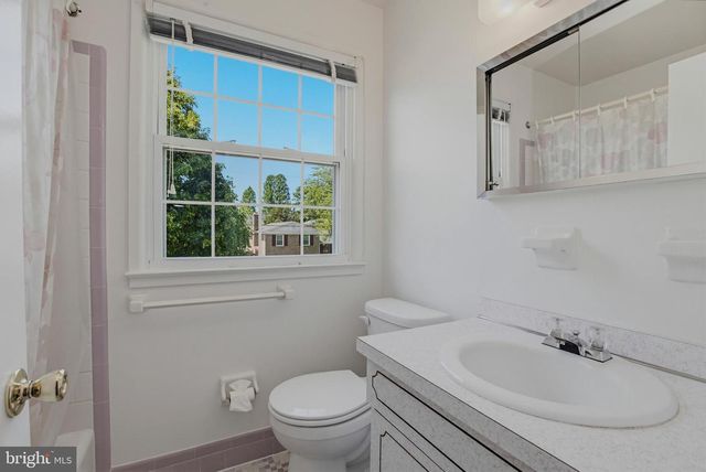 2827 VIXEN LN, Silver Spring, MD 20906