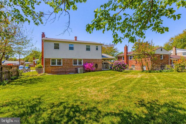 2827 VIXEN LN, Silver Spring, MD 20906