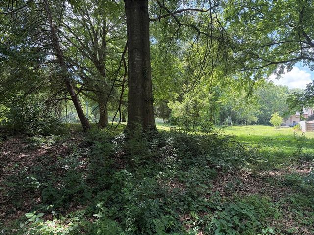 580 Seminole Avenue NE, Atlanta, GA 30307