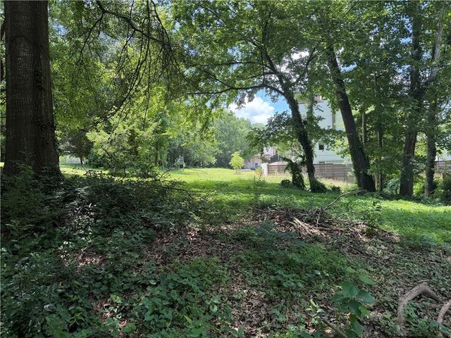 580 Seminole Avenue NE, Atlanta, GA 30307