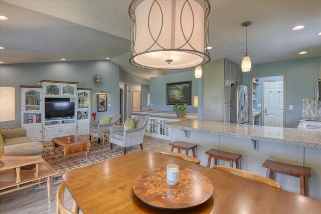 311 S Calvin Ln, Spokane Valley, WA 99216