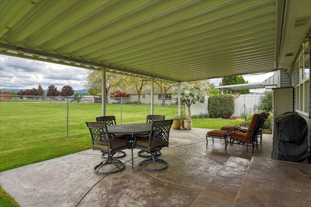 311 S Calvin Ln, Spokane Valley, WA 99216