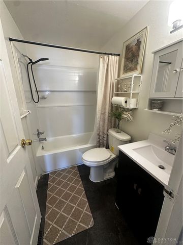 5458 Lamme Road, Dayton, OH 45439