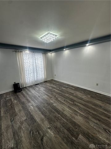 5458 Lamme Road, Dayton, OH 45439