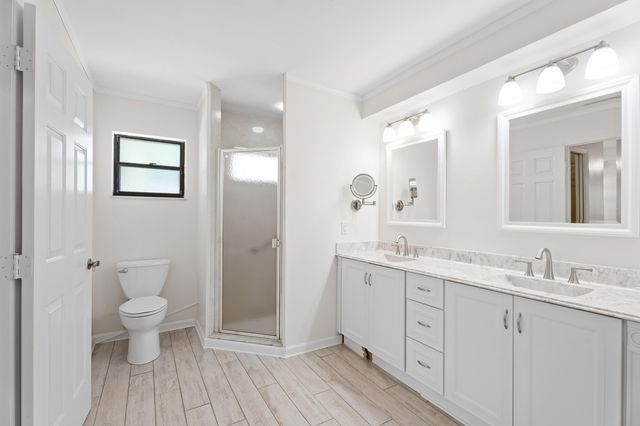 6581 SE Nantucket Court, Hobe Sound, FL 33455