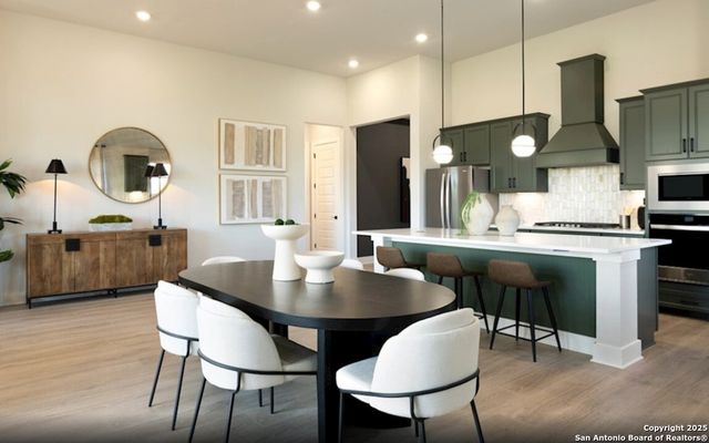 283 Red Arrow, San Antonio, TX 78253