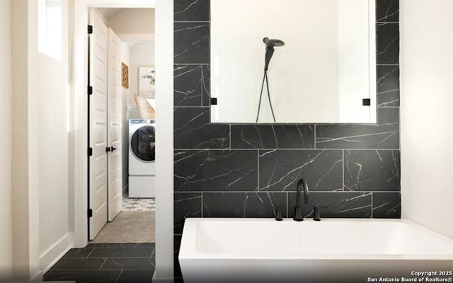 283 Red Arrow, San Antonio, TX 78253