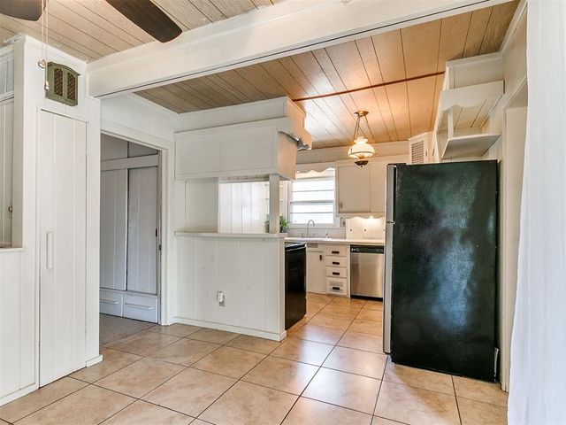 405 Nebraska Street, Norman, OK 73069