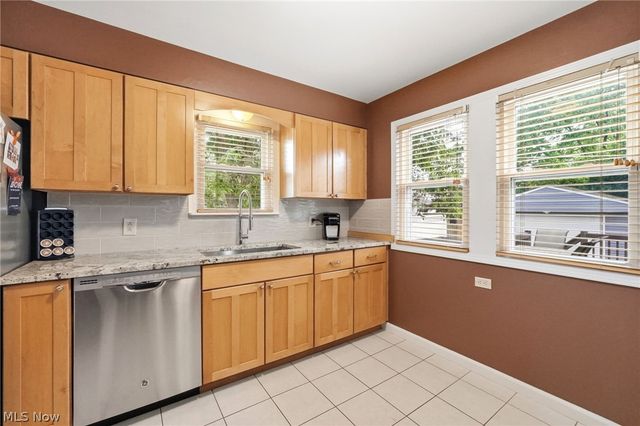 9704 Elsmere Drive, Parma, OH 44130