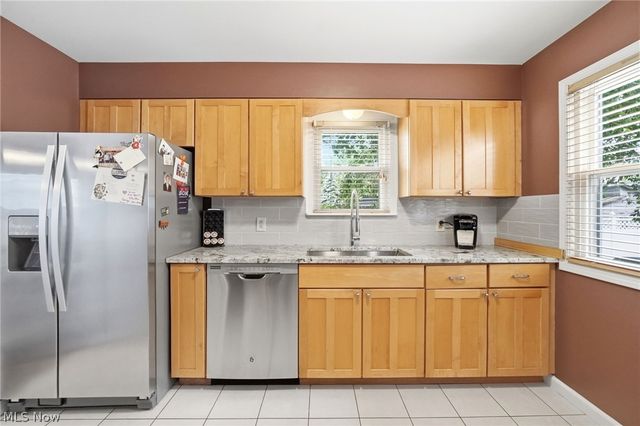 9704 Elsmere Drive, Parma, OH 44130