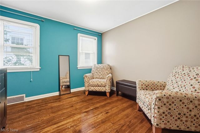 9704 Elsmere Drive, Parma, OH 44130