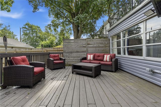 9704 Elsmere Drive, Parma, OH 44130
