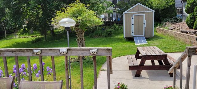 121 E Woodruff STREET NE, Port Washington, WI 53074