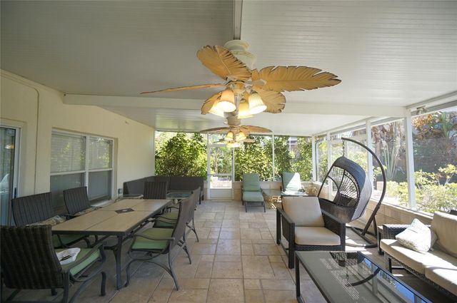 10905 CAPSTAN LAKE DRIVE, Riverview, FL 33579