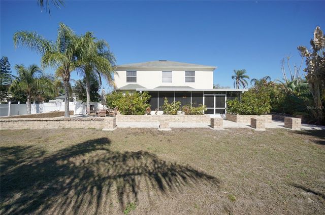 10905 CAPSTAN LAKE DRIVE, Riverview, FL 33579