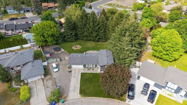 15312 N Sheridan St, Mead, WA 99021