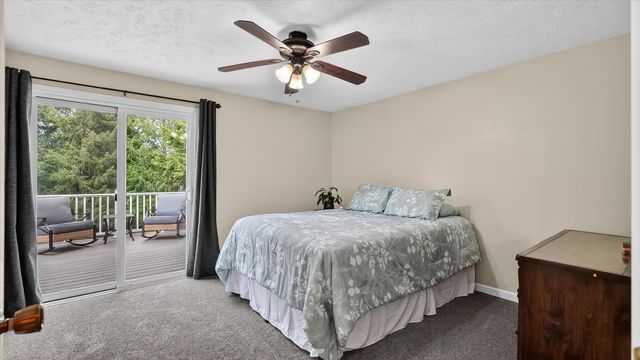 15312 N Sheridan St, Mead, WA 99021