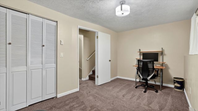 15312 N Sheridan St, Mead, WA 99021