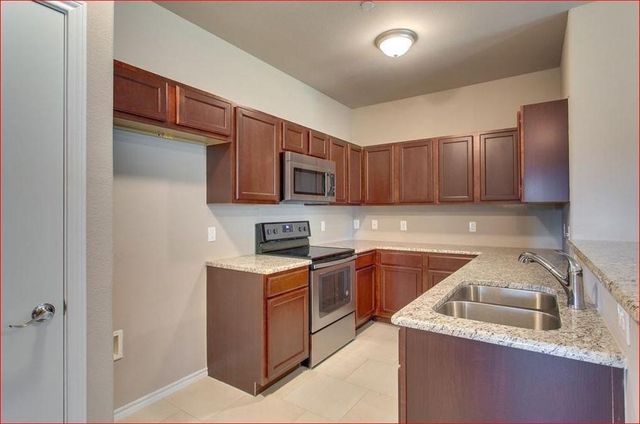 514 E Hazelwood Street B, Princeton, TX 75407