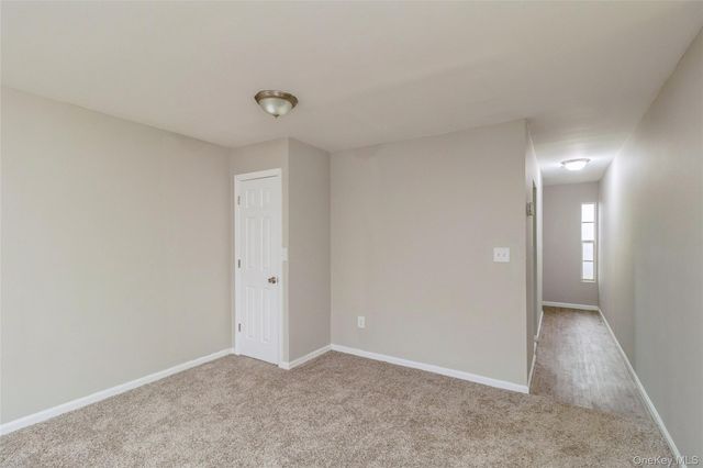 655 Middle Country Road 4D1, Coram, NY 11727