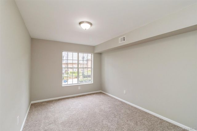 655 Middle Country Road 4D1, Coram, NY 11727