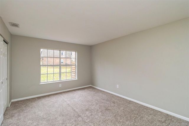 655 Middle Country Road 4D1, Coram, NY 11727