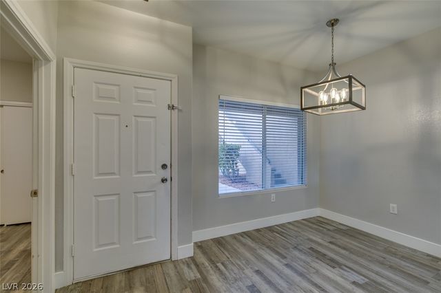 2001 Jade Creek Street 105, Las Vegas, NV 89117