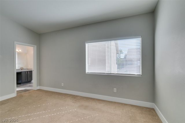 2001 Jade Creek Street 105, Las Vegas, NV 89117