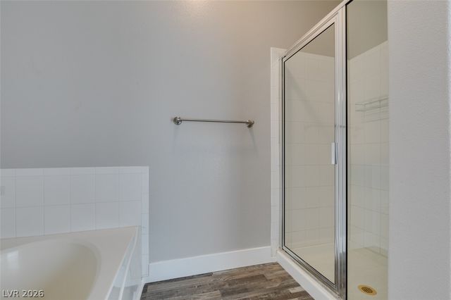 2001 Jade Creek Street 105, Las Vegas, NV 89117