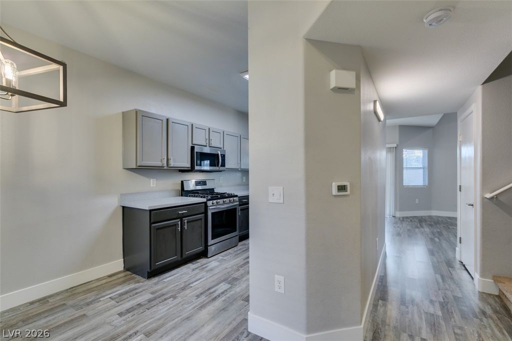 2001 Jade Creek Street 105, Las Vegas, NV 89117 — photo 2