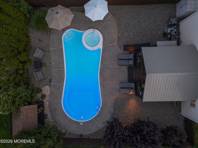 97 Perry Street, Keyport, NJ 07735