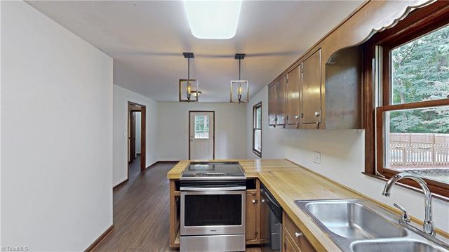 593 OLD CAMP Road, Denton, NC 27239