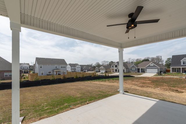 11605 Herons Haven Drive 92, Soddy Daisy, TN 37379