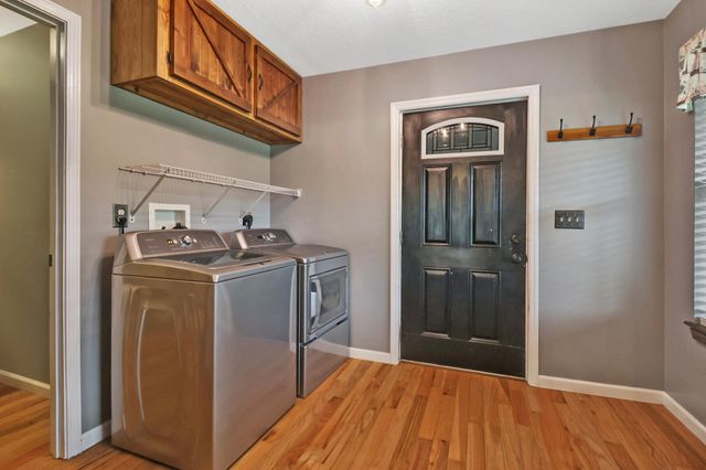 137 Whirlwind Lane, Pikeville, TN 37367