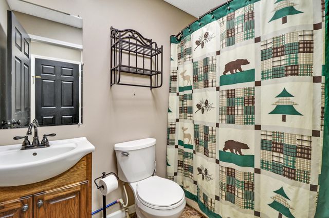 137 Whirlwind Lane, Pikeville, TN 37367
