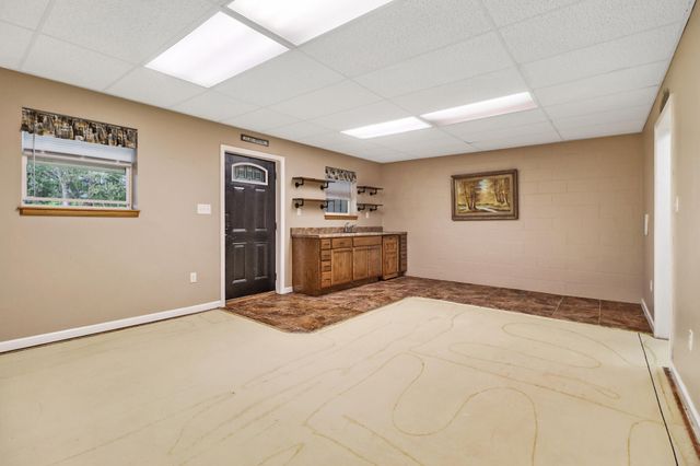 137 Whirlwind Lane, Pikeville, TN 37367