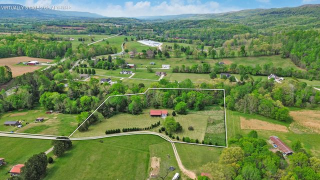 137 Whirlwind Lane, Pikeville, TN 37367