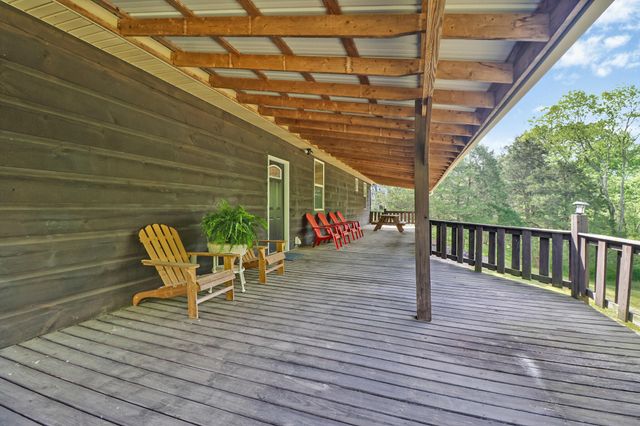 137 Whirlwind Lane, Pikeville, TN 37367