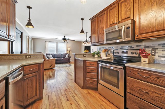 137 Whirlwind Lane, Pikeville, TN 37367