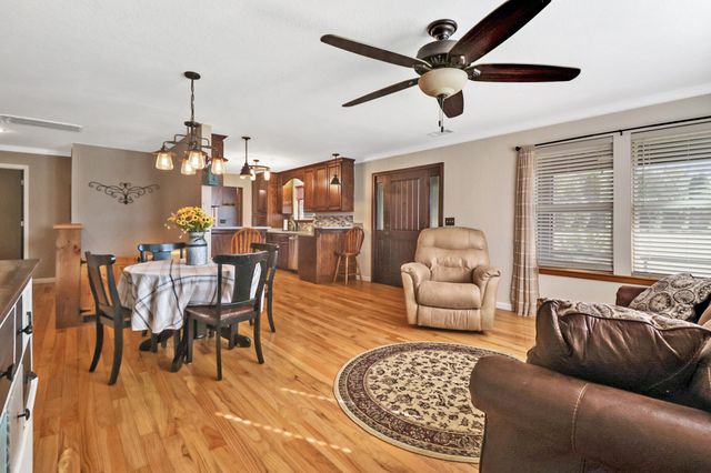 137 Whirlwind Lane, Pikeville, TN 37367