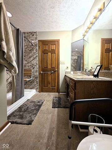 1638 Library Boulevard, Greenwood, IN 46142
