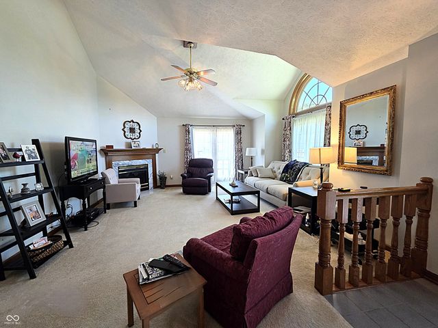 1638 Library Boulevard, Greenwood, IN 46142