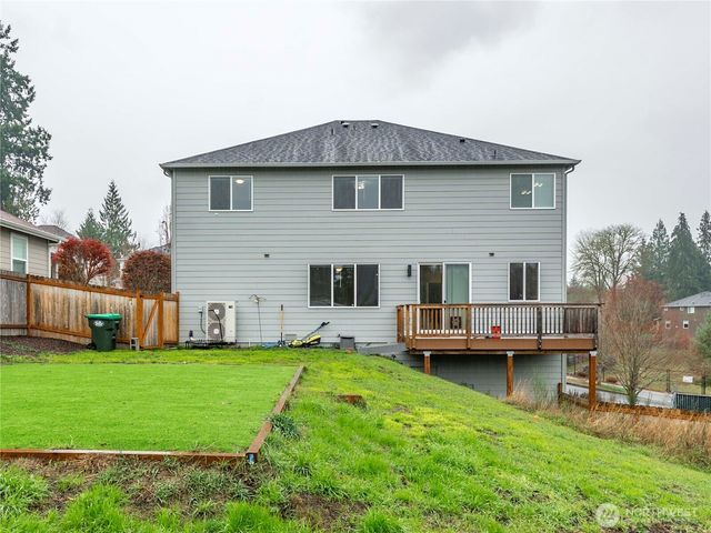 7849 Riverview Court SE, Tumwater, WA 98501
