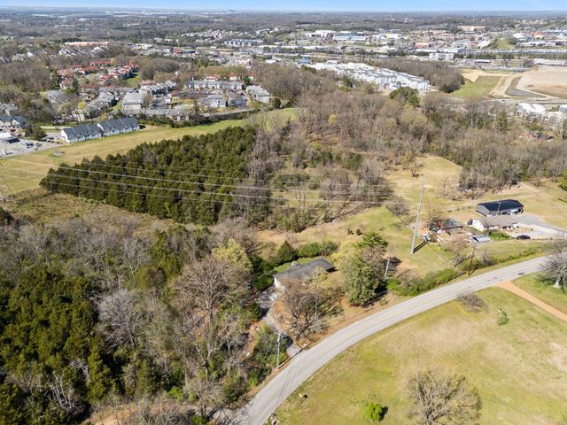 741 Preston Rd, Antioch, TN 37013