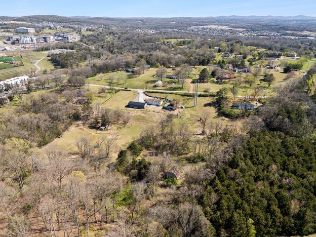 741 Preston Rd, Antioch, TN 37013