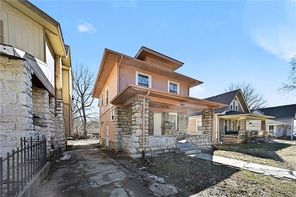 2463 Denver Avenue, Kansas City, MO 64127