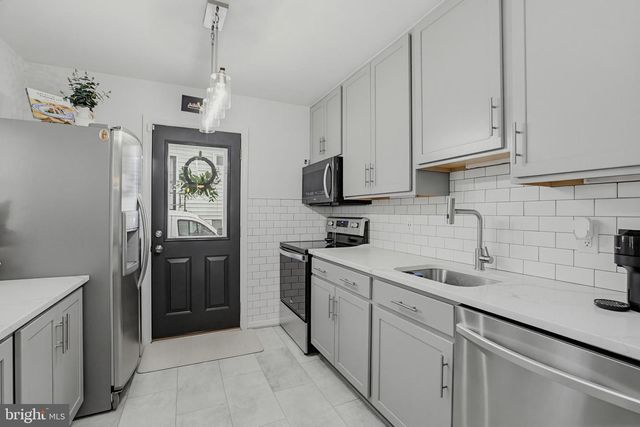 13407 JUSTICE RD, Rockville, MD 20853